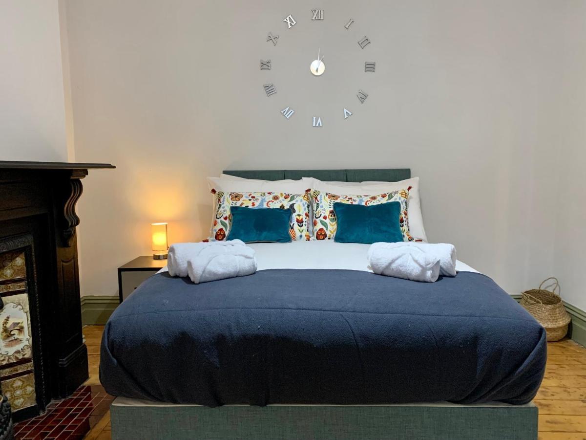 Stamer House By Yourstays, Stylish Quirky House, With 4 Double Bedrooms, Book Now! Stoke-on-Trent Eksteriør billede