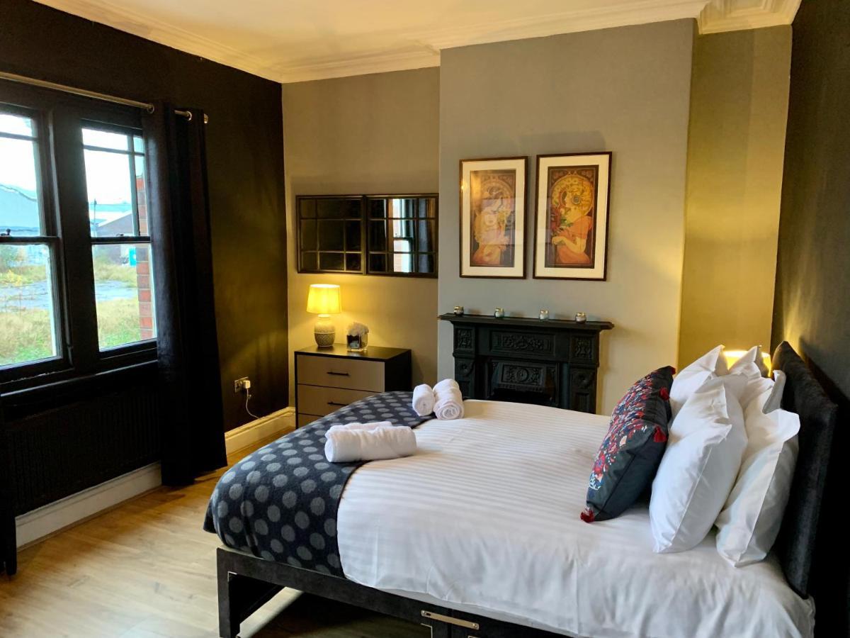 Stamer House By Yourstays, Stylish Quirky House, With 4 Double Bedrooms, Book Now! Stoke-on-Trent Eksteriør billede