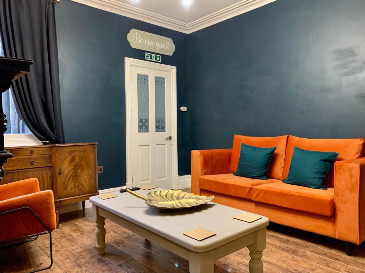 Stamer House By Yourstays, Stylish Quirky House, With 4 Double Bedrooms, Book Now! Stoke-on-Trent Eksteriør billede